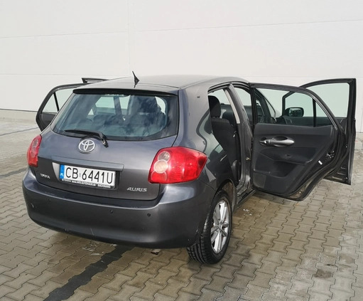 Toyota Auris cena 22000 przebieg: 103000, rok produkcji 2009 z Bydgoszcz małe 106